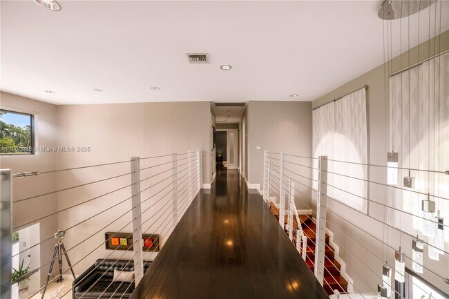 Building Photo - 4242 SW 107th Way