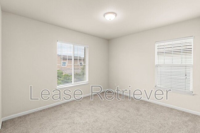 Building Photo - 223 W Prosperidad Way