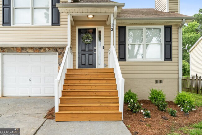 Building Photo - 13 Huntcliff Dr