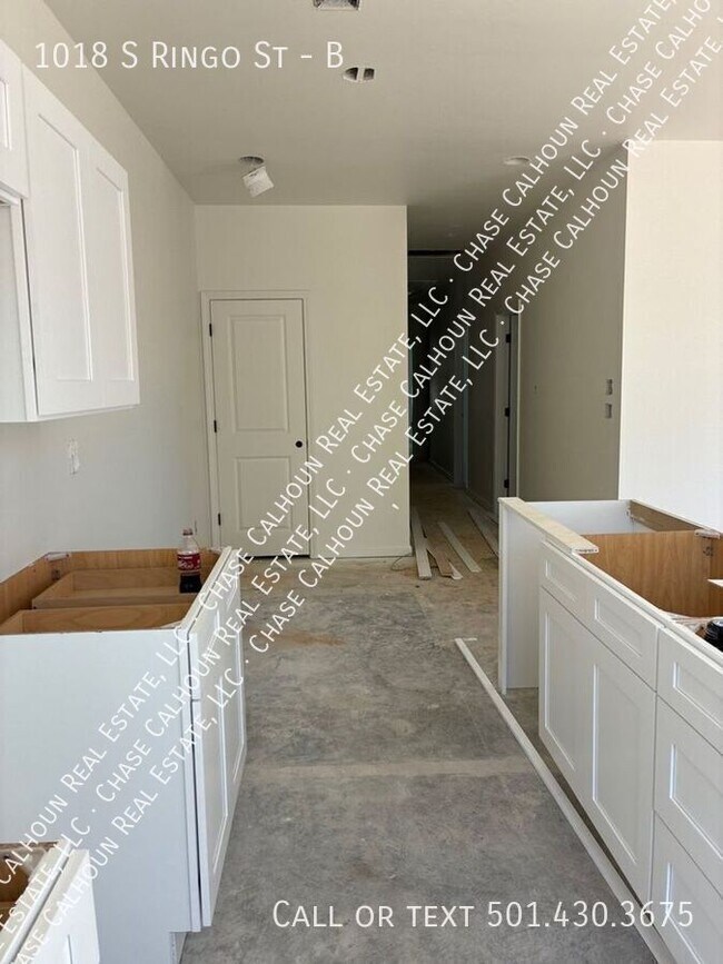 Building Photo - 1018 S Ringo St