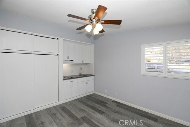 Building Photo - 5302 Carley Ave