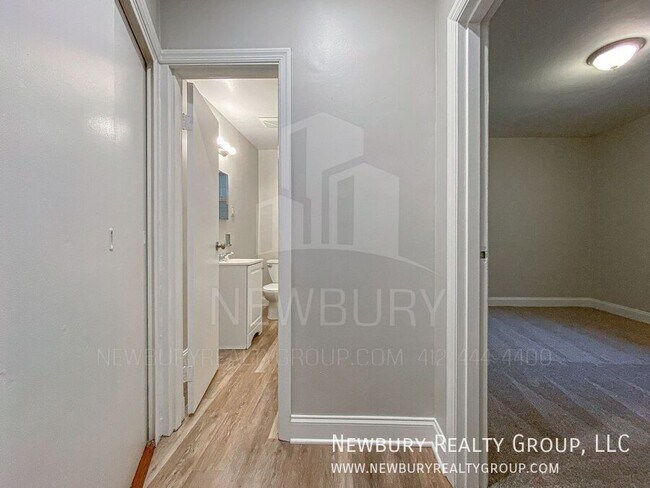 Building Photo - 313 San Juan Dr