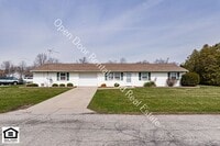 Building Photo - 608 W Dennis St