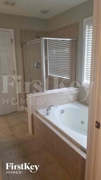 Building Photo - 7889 Waterwheel Way