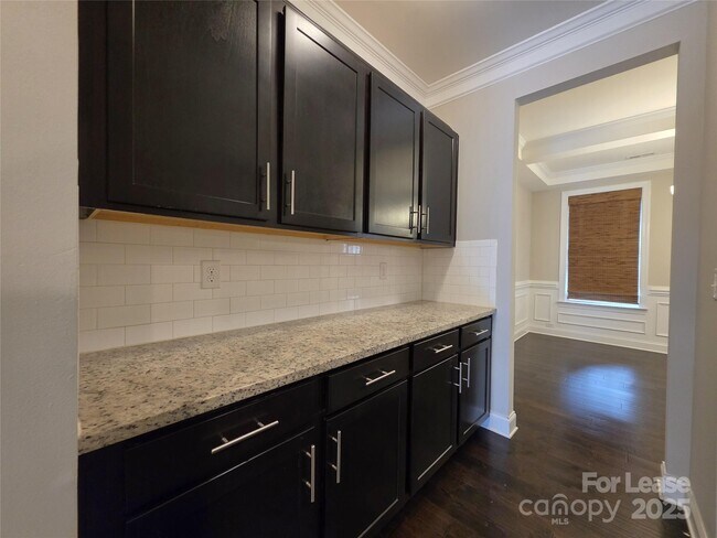 Building Photo - 11210 Streamwood Ln NW