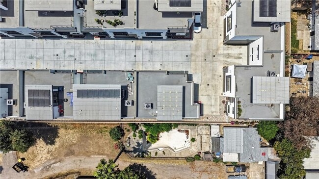 Building Photo - 1139 Turnbull Canyon Rd