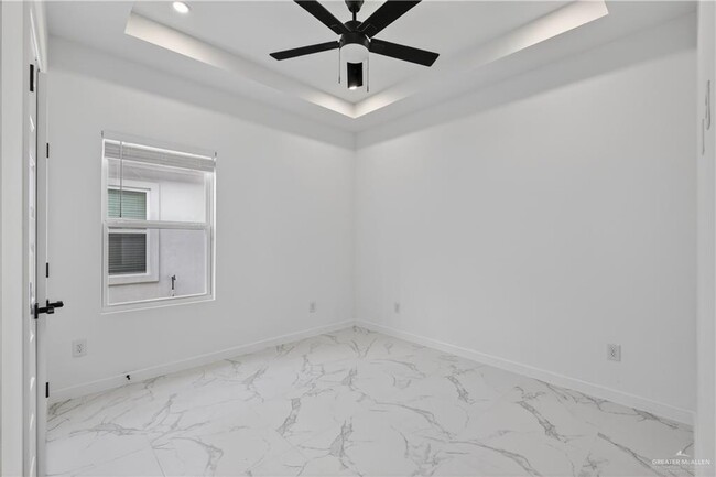 Building Photo - 12504 N 39th St