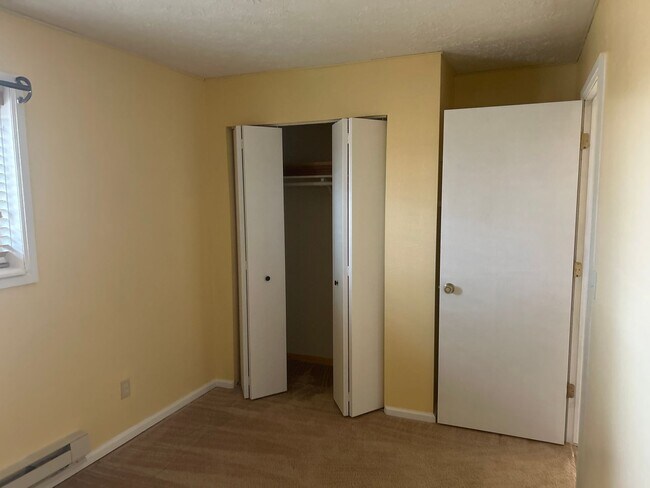 Building Photo - Calhan 3 bed, 2 bath house on 5.56 acres