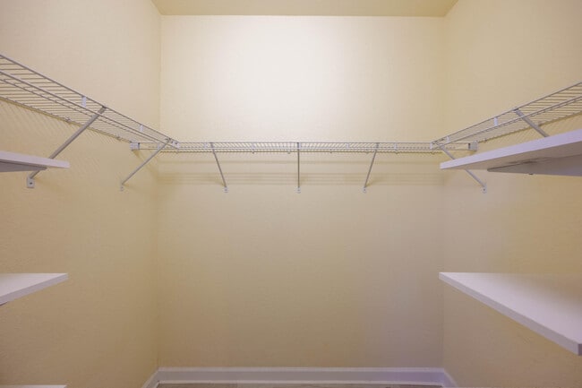 Building Photo - 5636 NW 58th Ln