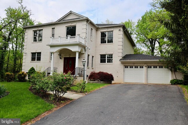 Primary Photo - 1310 Forestwood Dr