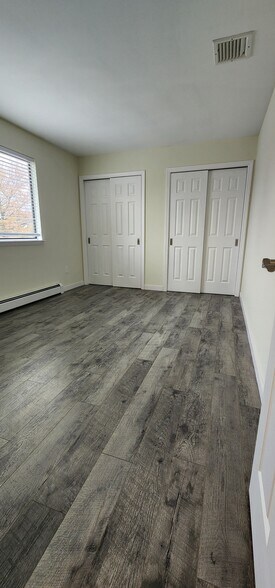 Building Photo - 100 Sandpiper Ln