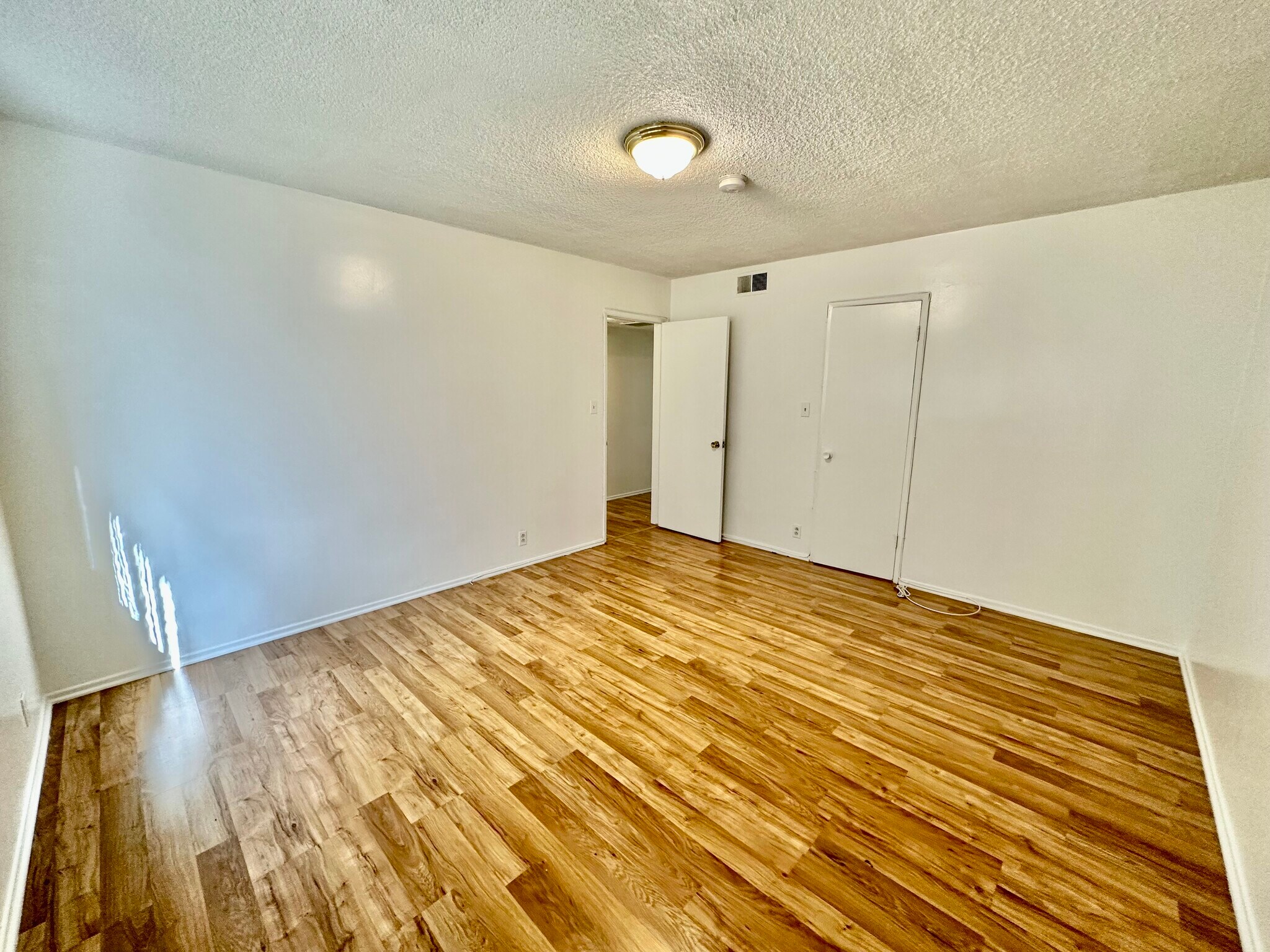 Building Photo - 4325 Dixie Canyon Ave