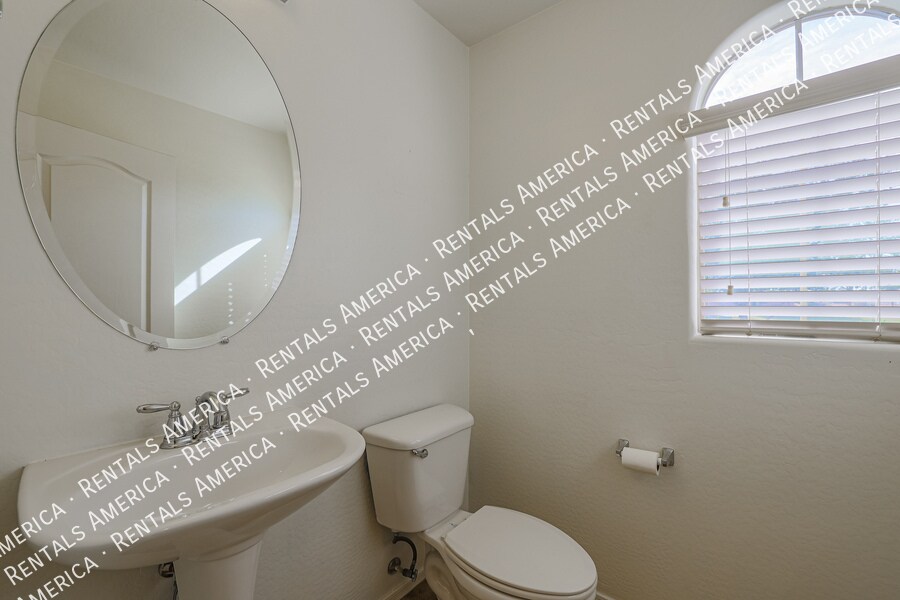 Building Photo - 2134 S Seton Ave