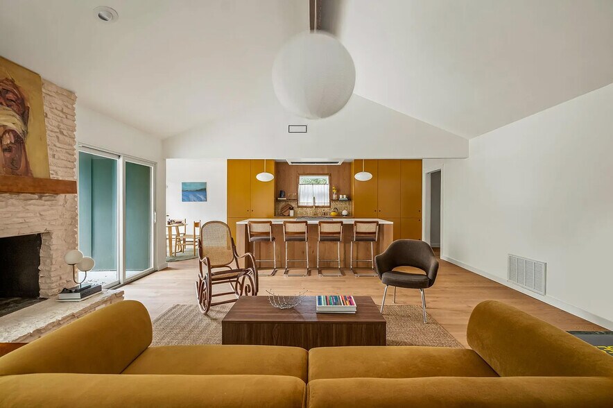 Building Photo - 10102 Warrington Cv