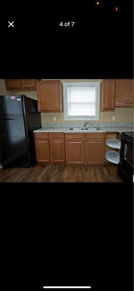 Building Photo - 408 E North St