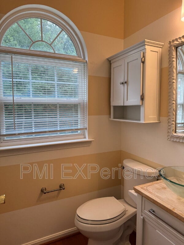 Building Photo - 9974 Morristown Pl