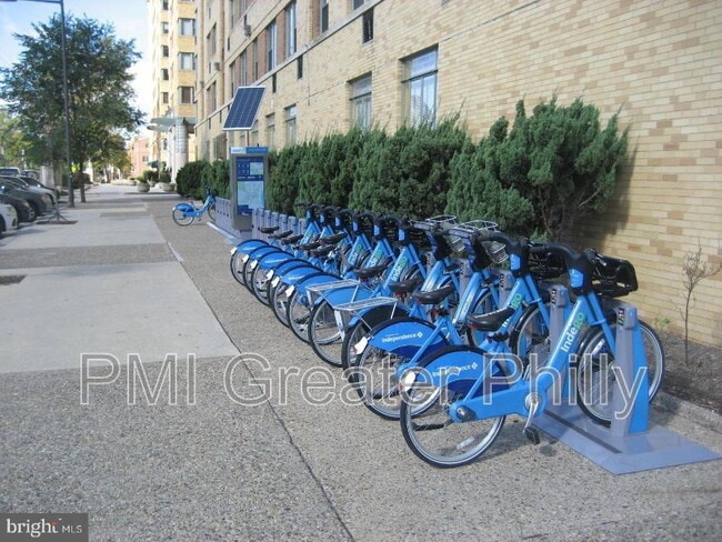 Building Photo - 2601 Pennsylvania Ave