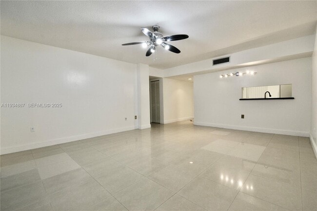 Building Photo - 8520 SW 133rd Avenue Rd