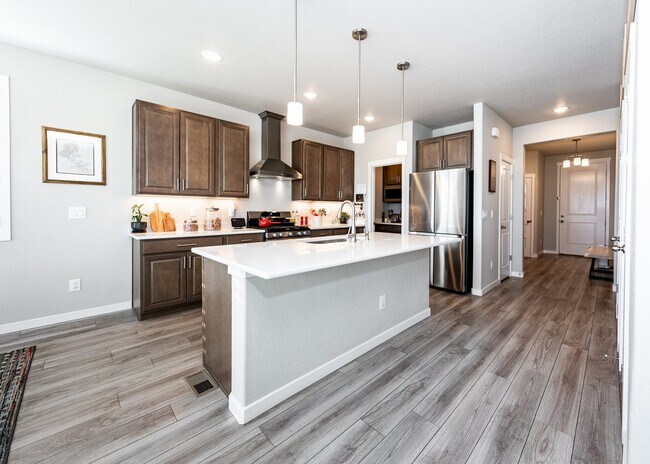 Building Photo - 7877 Buffalo Horn Dr