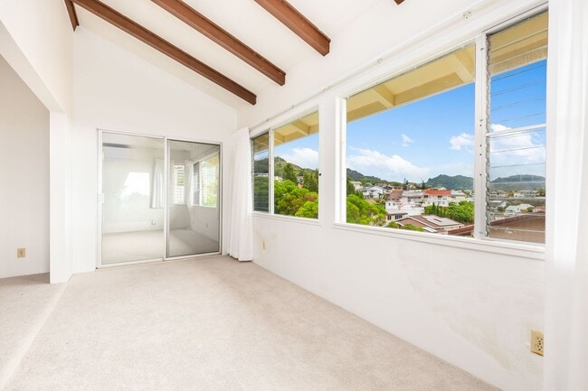 Building Photo - Mariner's Ridge SPACIOUS 4 bedroom, 3.5 ba...