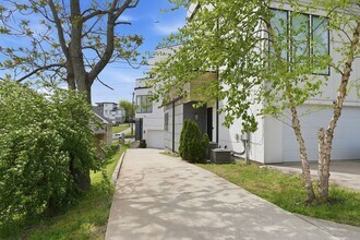 Building Photo - Beautiful 3-BR Property with Rooftop Deck!