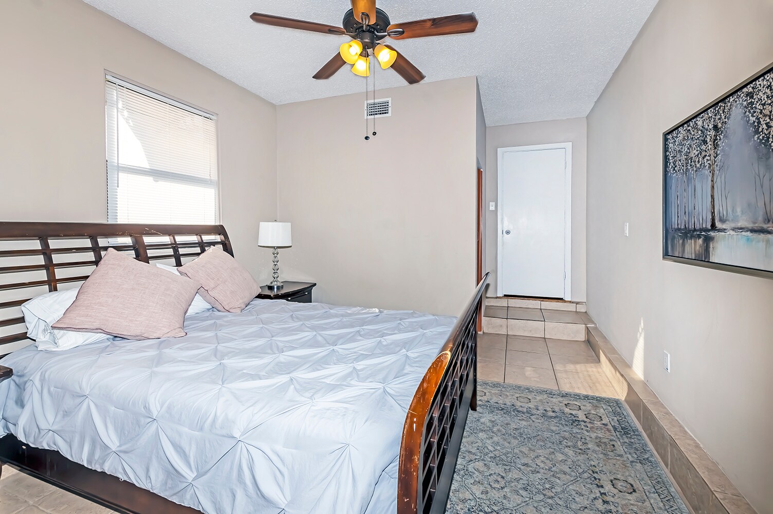 Building Photo - 5762 2nd Ave N