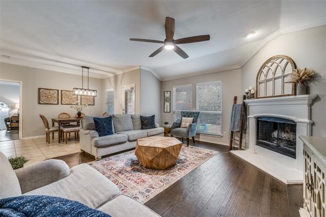 Building Photo - 960 English Ivy Dr