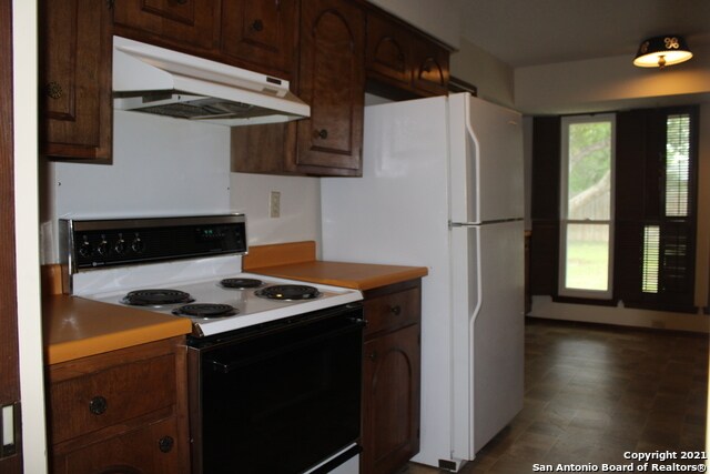 Building Photo - 13018 El Marro St