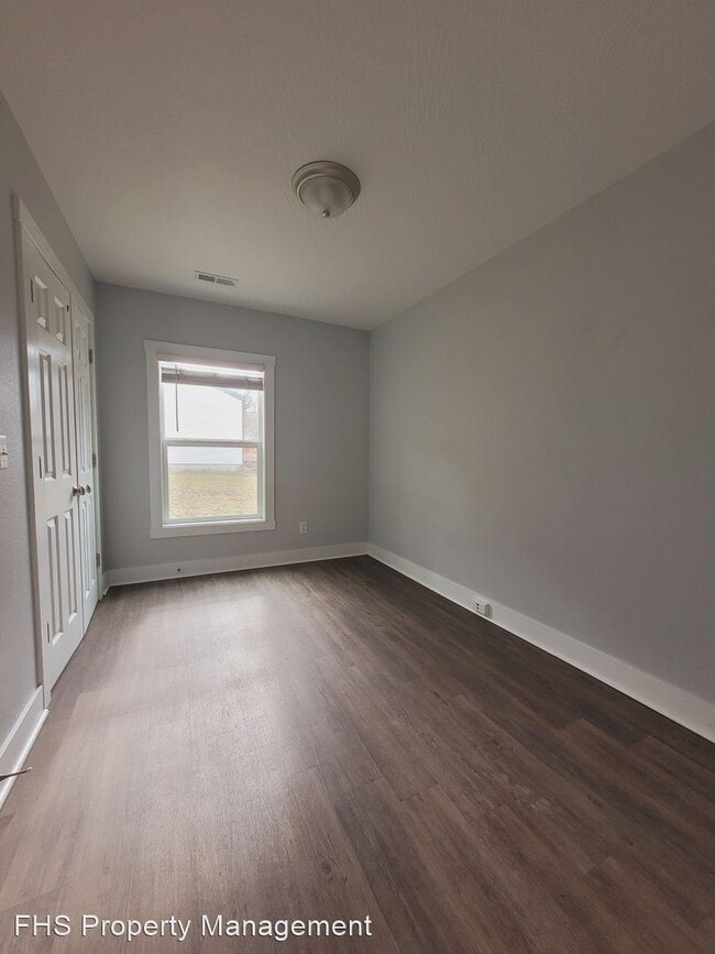 Building Photo - 3 br, 1 bath House - 3222 N Howard Unit B