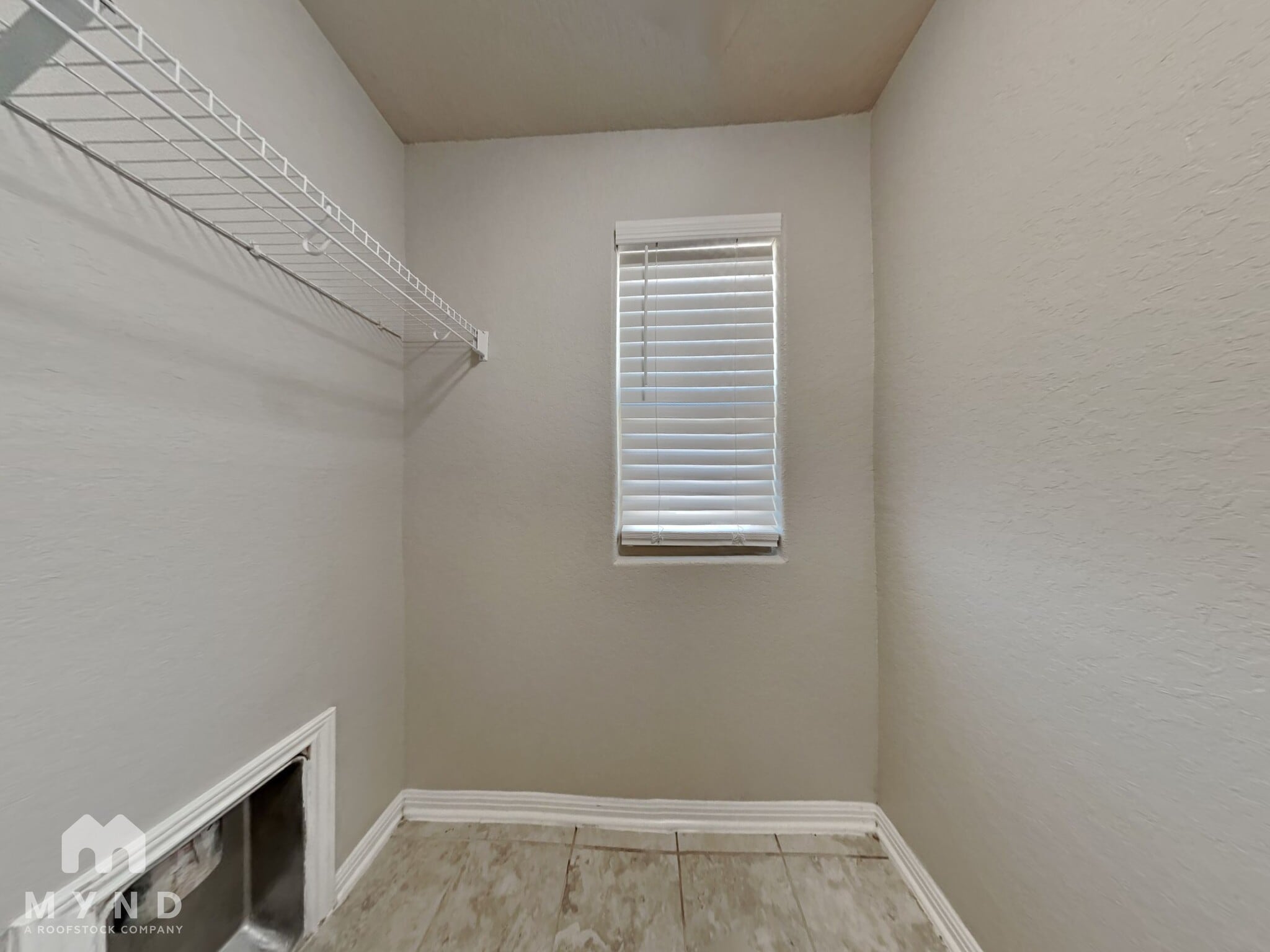 Building Photo - 11335 Decidedly