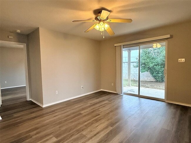 Building Photo - 12309 Drummond Dr