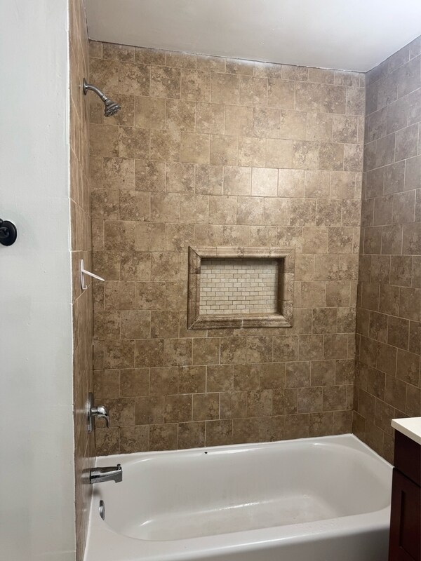 Building Photo - 31 Arapaho Pl