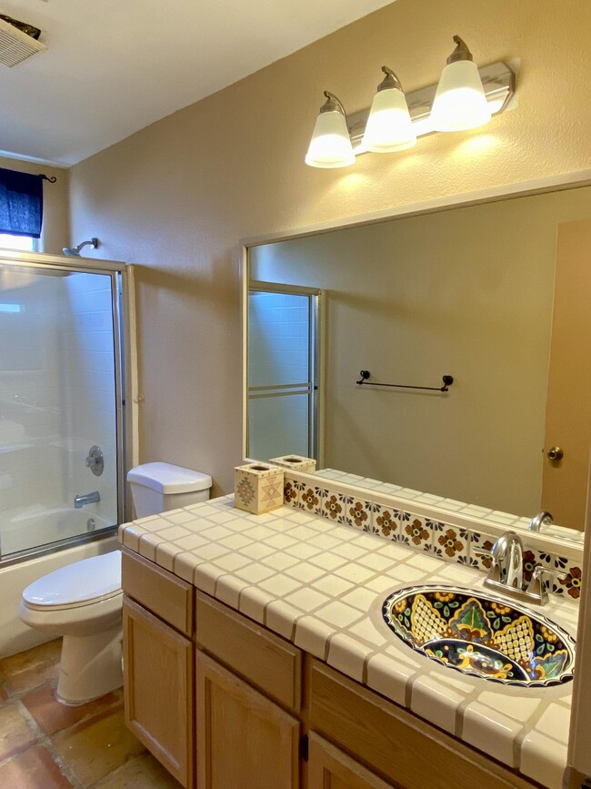 Building Photo - 28851 Avenida Diosa