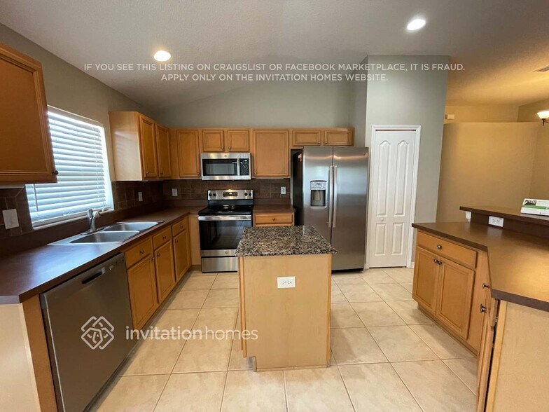 Building Photo - 16752 Nikki Ln