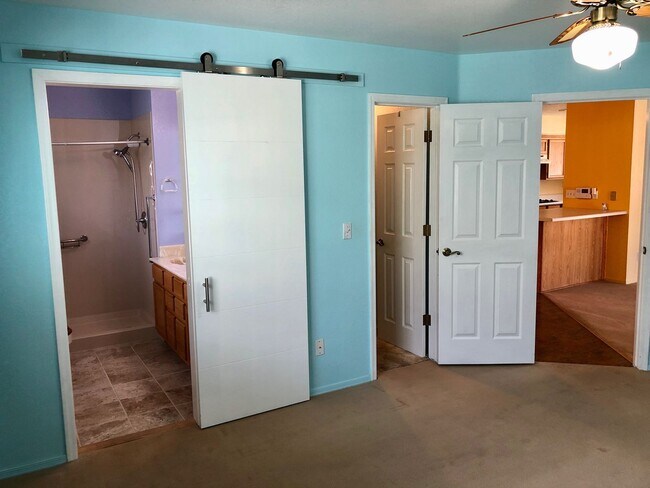 Building Photo - Great 3 Bedroom, 2 Bathroom Home in Quiet Neighborhood!