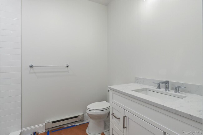 Building Photo - 225 Katonah Ave