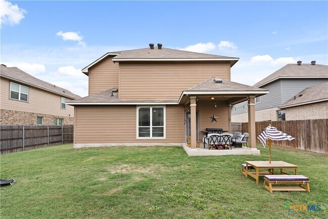 Building Photo - 810 Mclaury Cove