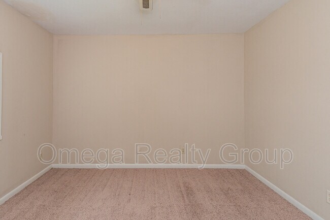 Building Photo - 1530 Warrior Rd