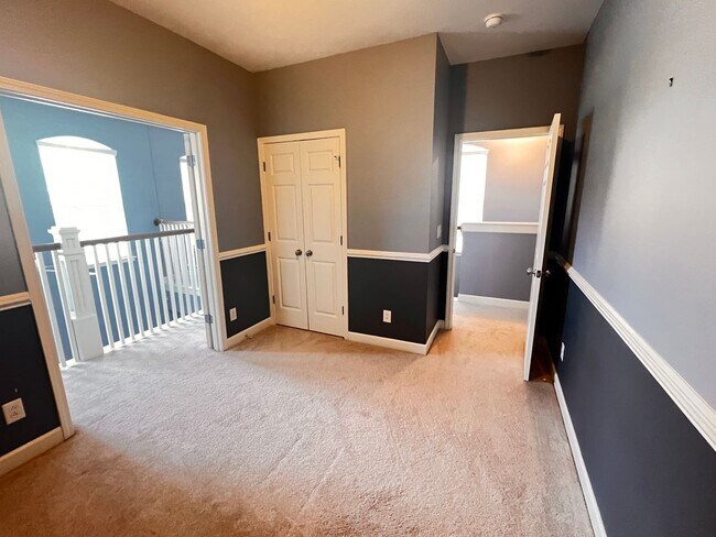 Building Photo - Now Available! Luxury three-bedroom townhome in St. James Square in Myrtle Beach.