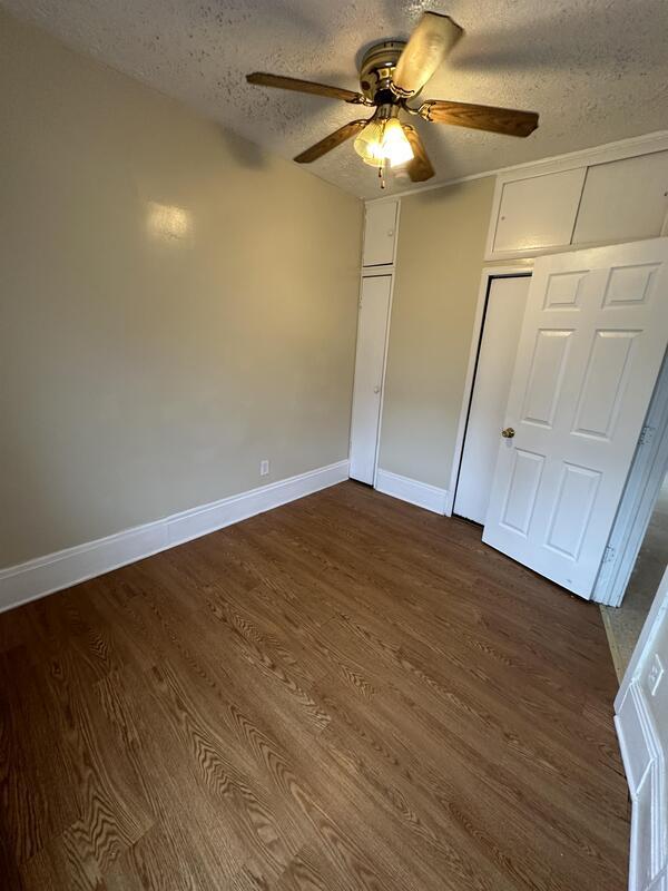 Building Photo - 6000 Wakefield Avenue - Upstairs (6002)