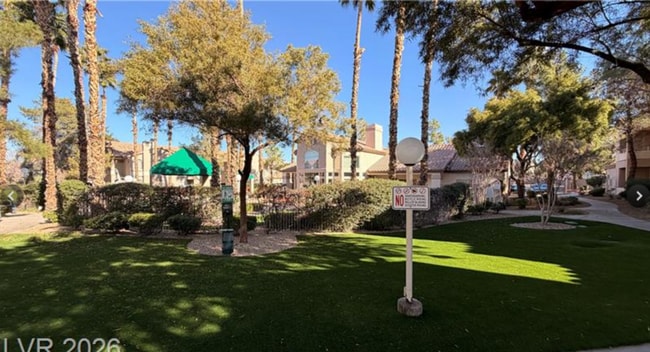 Building Photo - 75 N Valle Verde Dr