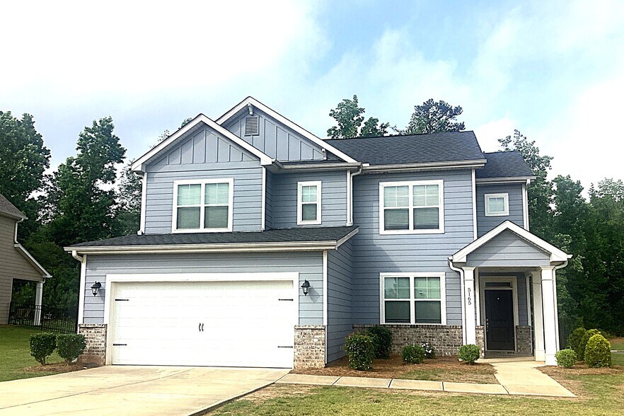 Primary Photo - 5165 Smithbriar Dr