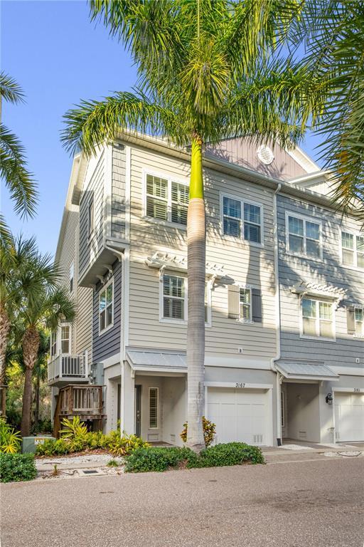 Building Photo - 3167 Moorings Dr S