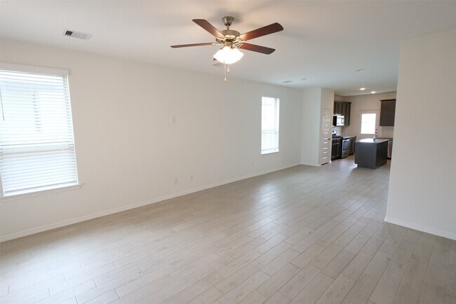 Building Photo - 5719 Tabula Rasa Dr