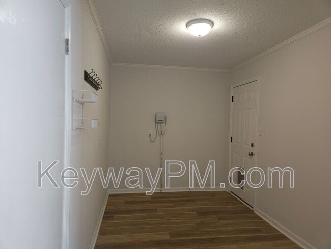 Building Photo - 4756 Red Leaf Way