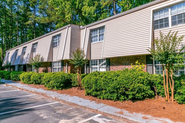 Building Photo - 2 br, 1 bath Apartment - 5503 Riverdale Road