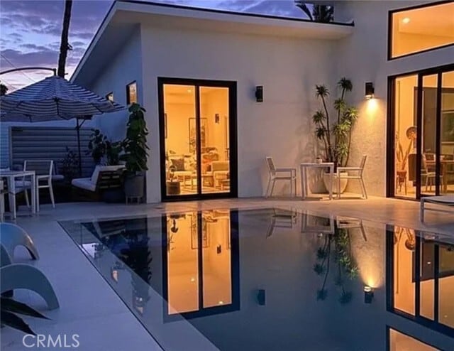 Building Photo - 555 S Sunrise Way