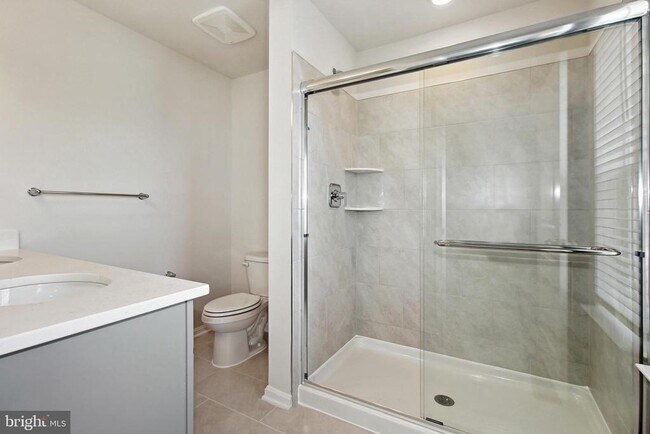 Building Photo - 406 Carroll Walk Ave