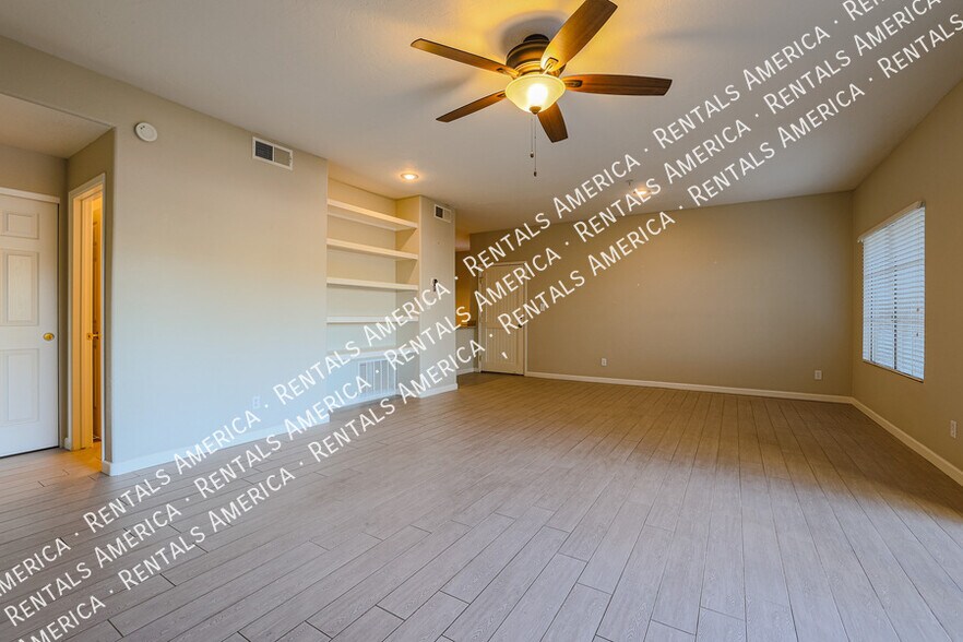 Building Photo - 11333 N 92nd St