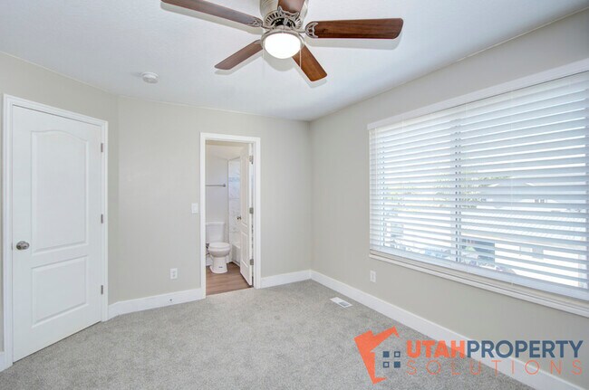 Building Photo - 6528 S 520 W